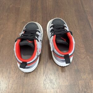 Jordan Nike 1 Low Alt Shoes in the Black Cement Grey Fire Red Sneakers Size 7C